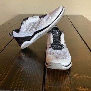 Men’s 10.5 Adidas shoes